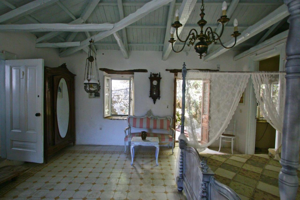 Pavezzo Country Retreat Aparthotel Katouna Exterior photo